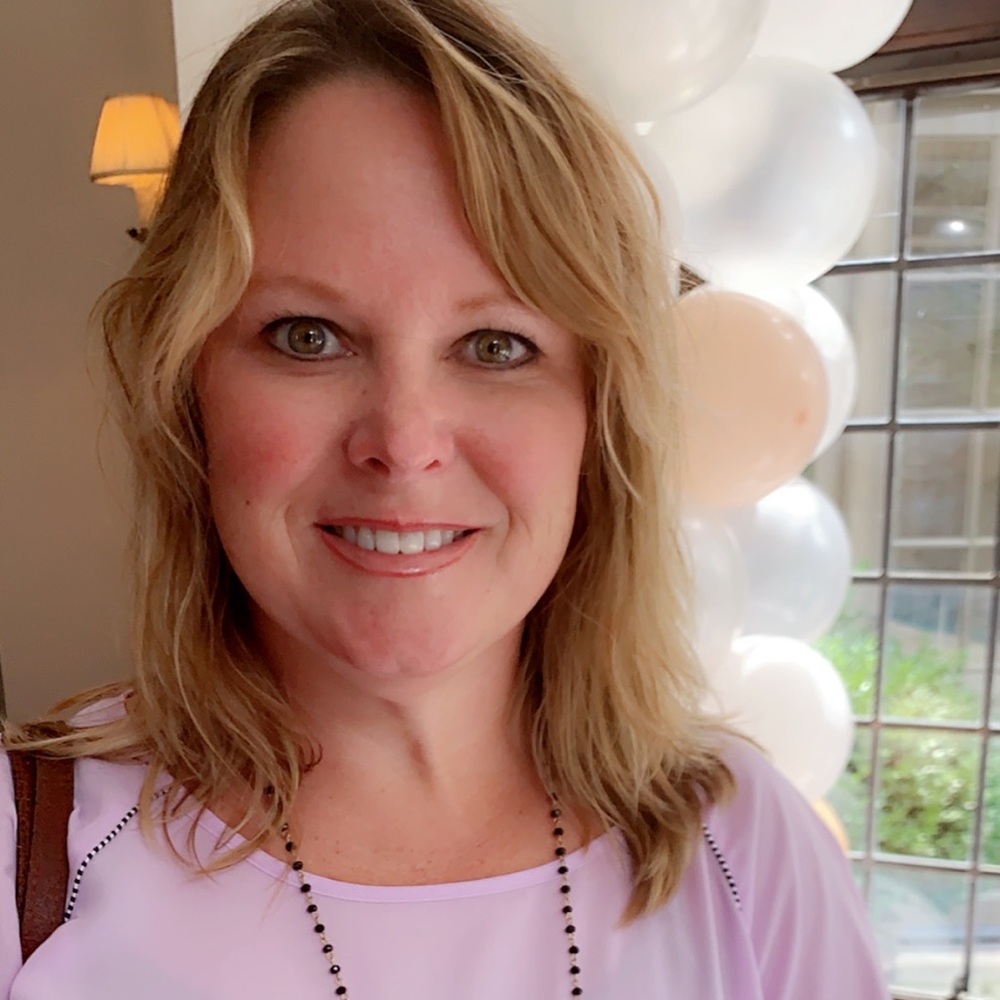 🌸 Meet Your Posher 🌸 - Picture 3 of 8